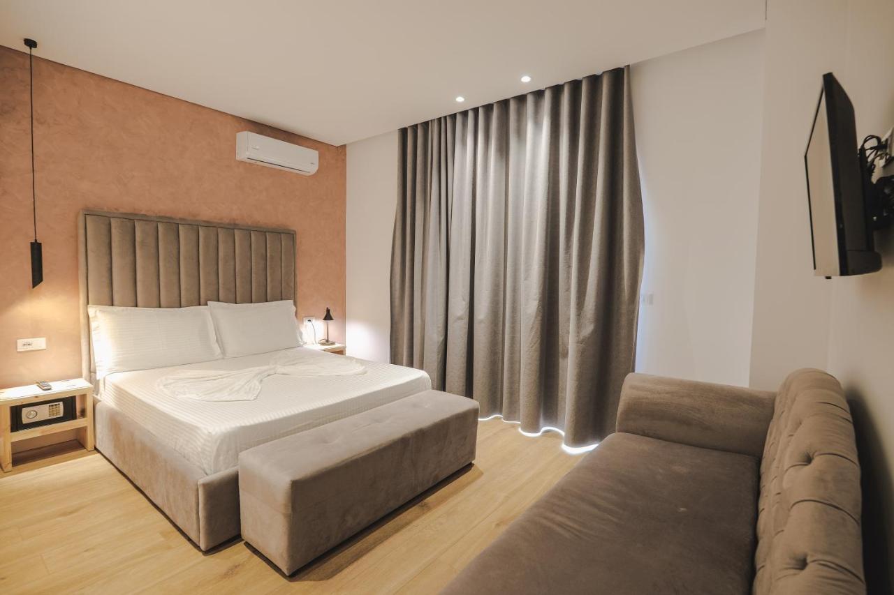 Luxury Villa Alisja Sarande With Private Beach Kültér fotó