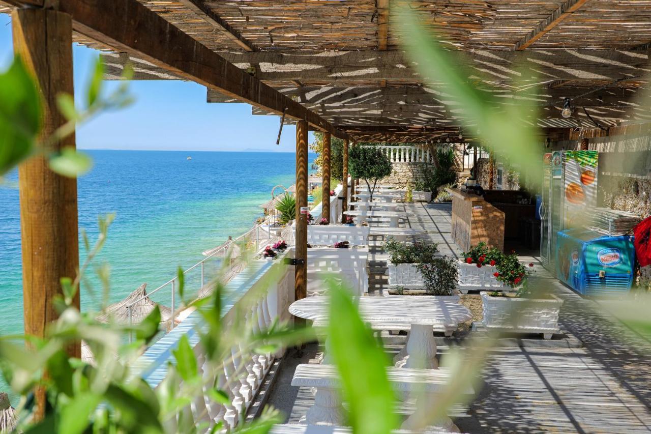 Luxury Villa Alisja Sarande With Private Beach Kültér fotó