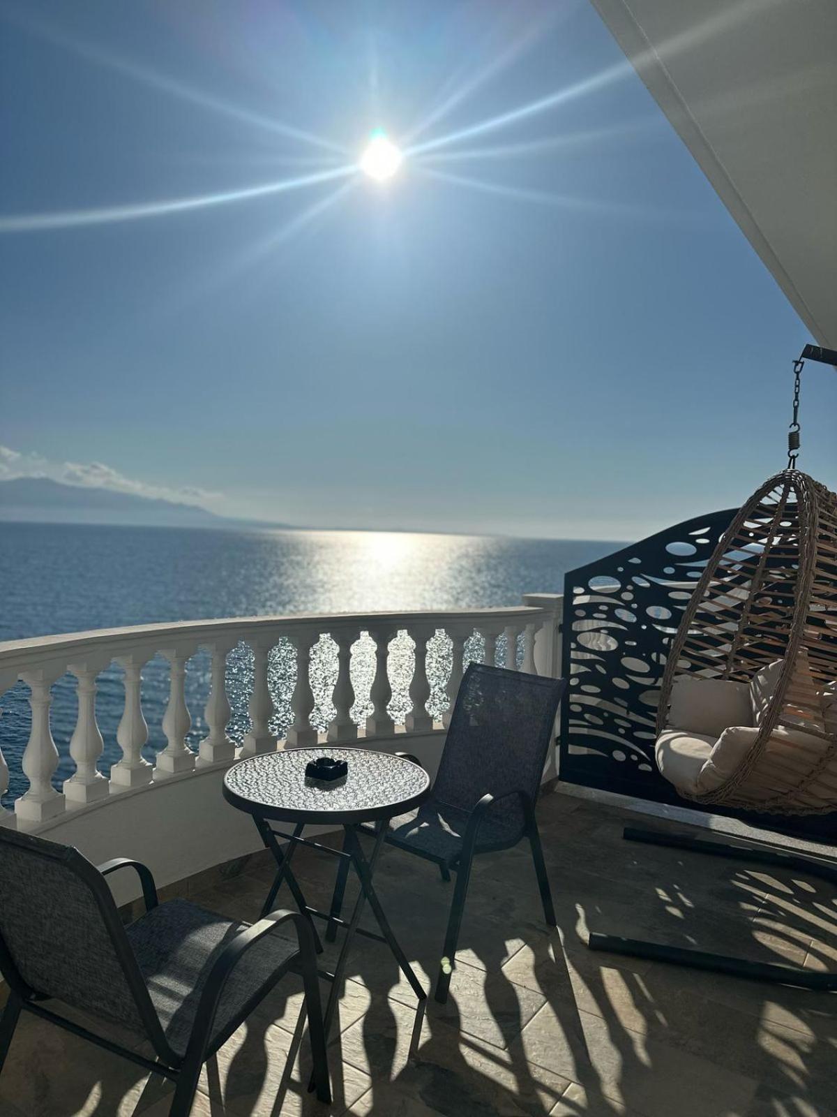 Luxury Villa Alisja Sarande With Private Beach Kültér fotó